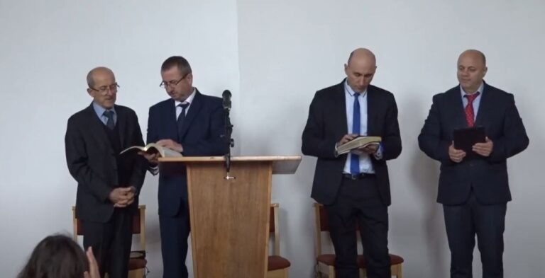 Slujire împreună